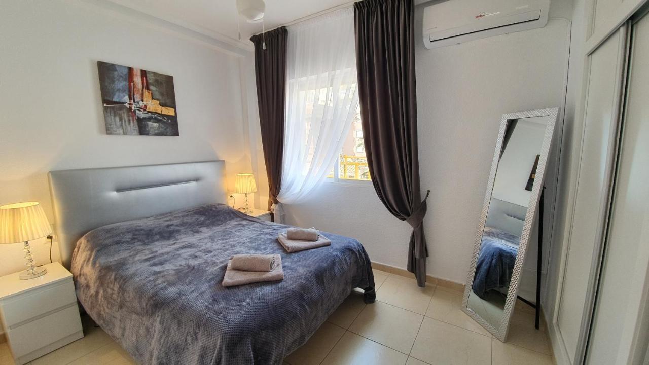 Sunny Apartament Near La Mata Beach Torrevieja Exterior foto